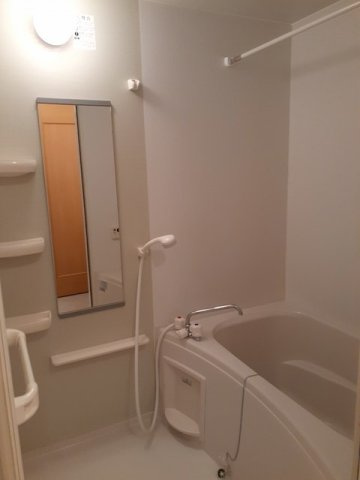 プロムナード智の浴室