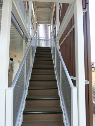 リブリ・アヴニールK.Sのエントランス