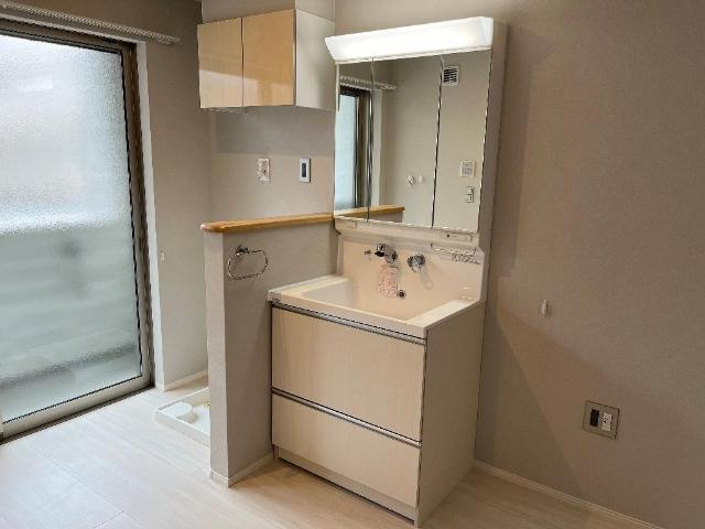 ミスティおいせの洗面所|洗髪洗面化粧台