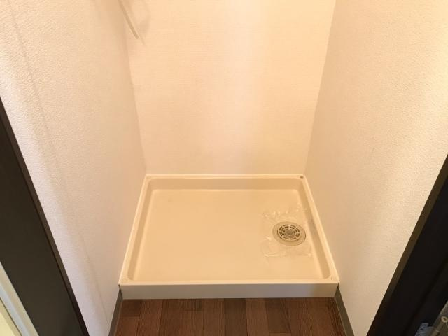 レフュージ川沿のその他|洗濯パン