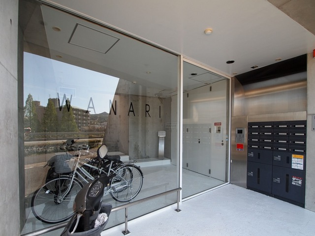 WANARIのエントランス