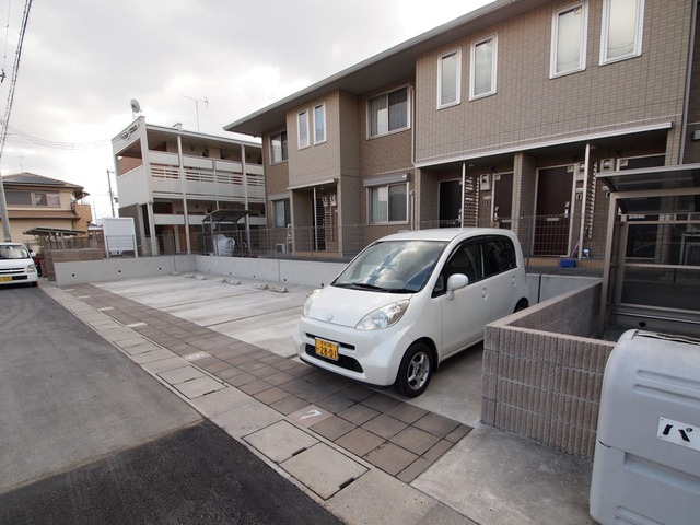パセオＥの駐車場