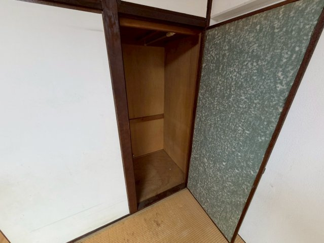 甲南灘コーポラスの収納