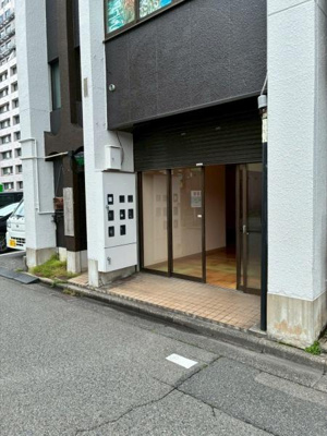 【外観】 | 万能町(伊田ビル)(1F) | ■１Ｆ部分