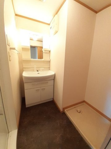 ノイ・グランツＪの洗面所