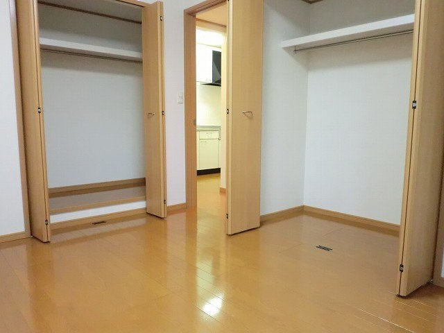 オルテンシアＣの収納