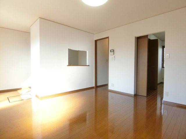 ソレイユの居間・リビング|イメージ1Fの写真