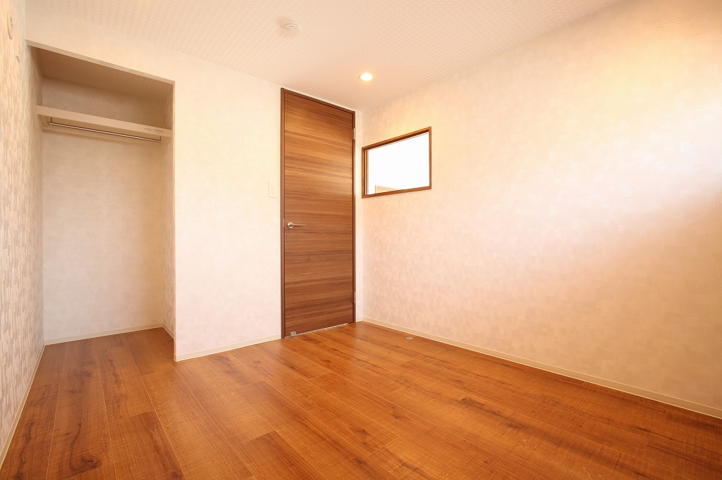 早川コーポの洋室|使い勝手のいい洋室です