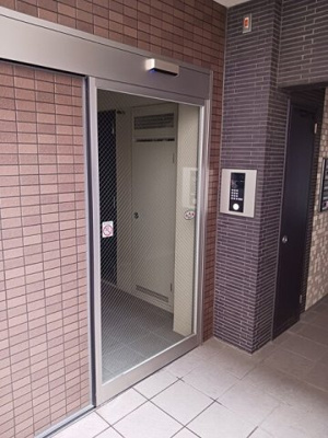 【エントランス】 | Ｇｒａｎｇｅ四条大宮