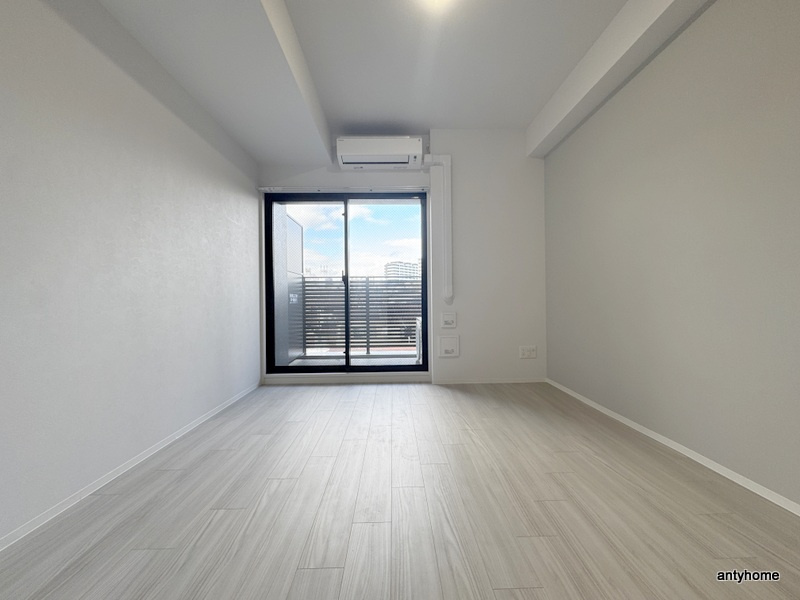 Louis Residence 天王寺町北　仲介手数料無料の居間・リビング