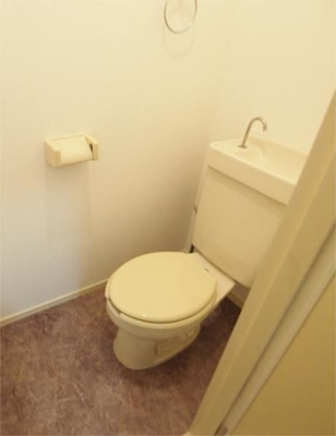 【トイレ】 | リヴレーヌ弐番館 | 落ち着いた色調のトイレです