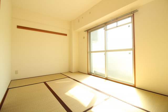 フェリスメンテ狩口台の寝室