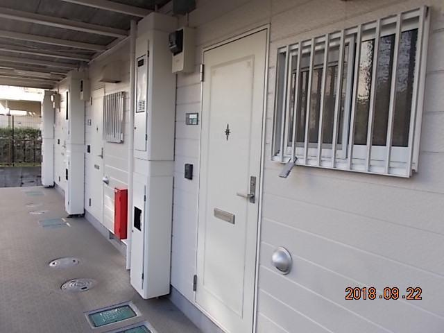 サニモールの玄関|収納もある玄関です