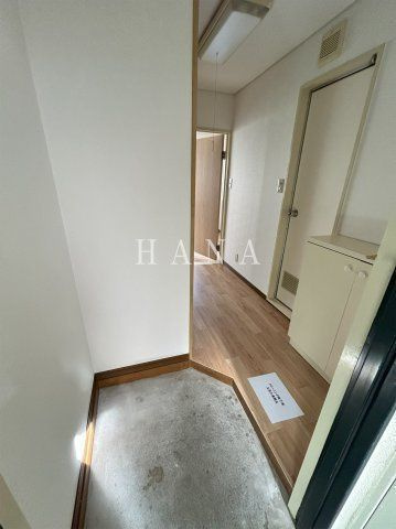 グリーンヴィレッジの玄関|※別号室参考写真