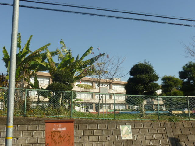 ベルフルールの周辺|小美玉市立玉里小学校まで1,862ｍ