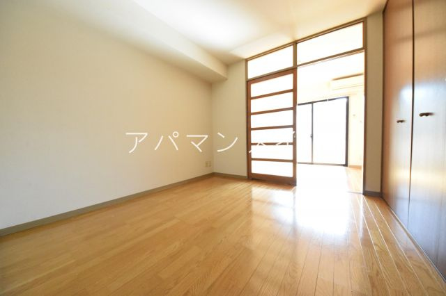 【居間・リビング】 | ドエリング東戸塚 | 戸塚周辺ならアパマンメイトへＬｅｔｓ Ｇｏ ！
