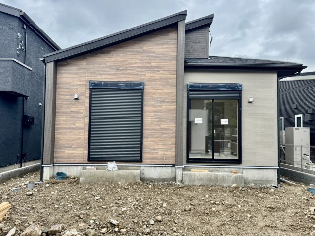 泉南市男里７丁目新築住宅２号棟の外観