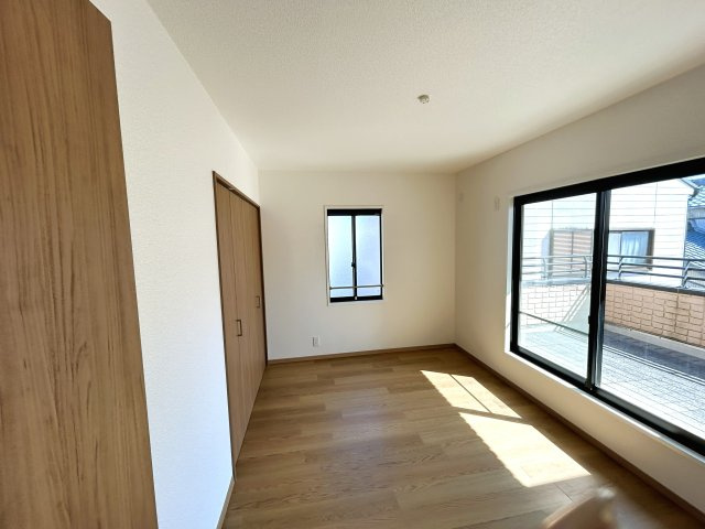 北名古屋市六ツ師町田戸建の洋室
