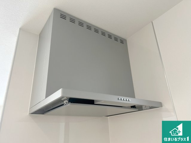 伊丹市昆陽泉町　新築一戸建ての設備|汚れにくいスロットフィルタでお手入れラクラク！ＬＥＤ照明付き！