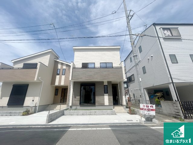 伊丹市昆陽泉町　新築一戸建ての外観|お客様に長く安心して住んでいだだける事にこだわった家づくり！住んでからのアフターサービスにもしっかりと取り組んでいます！