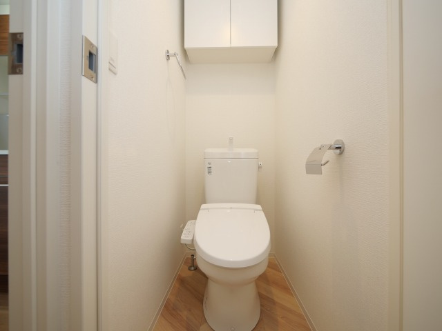 セレニテ新大阪グランデミリューのトイレ