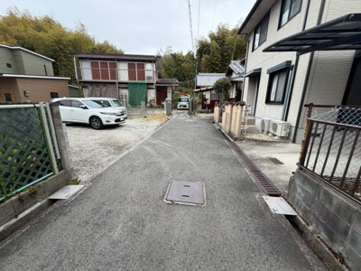 【前面道路含む現地写真】 | 岸和田市葛城町　戸建て
