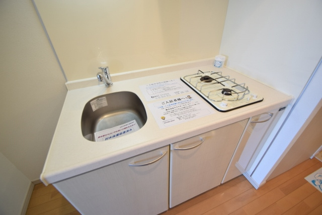 Ｈｕｍａｎハイム船橋のキッチン|2口コンロ付きシステムキッチン