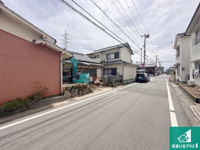 明石市大道町　第1期　売土地の前面道路含む現地写真|現地写真（2026年4月5日） 現在古家解体作業中！
