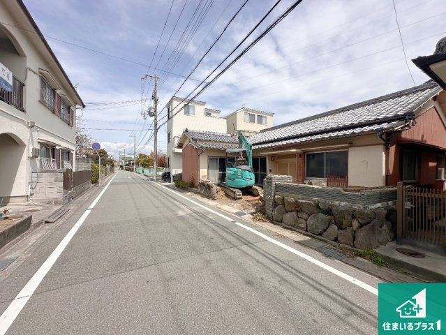 明石市大道町　第1期　売土地の前面道路含む現地写真|現地写真（2026年4月5日） 現在古家解体作業中！