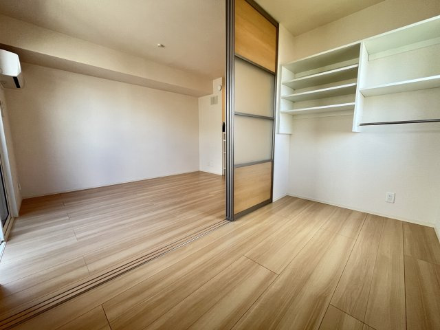 クレスト新地の内装