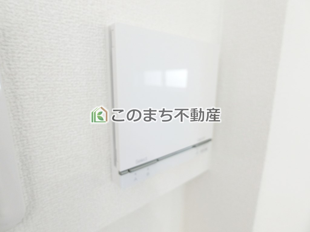 ワイウッドコート宇都宮市宝木本町第2期　3号棟の設備|同社施工物件の写真です。※建具やフローリング、その他仕様が違う場合がございます。