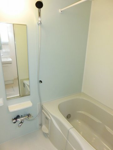 ブライト・ヒルサイドＫⅠの浴室