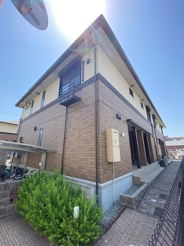 神戸市東灘区魚崎南町３丁目のアパートの外観