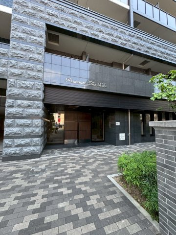 プレサンスTHE神戸のエントランス