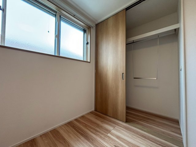 府中市栄町２丁目のアパートの内装