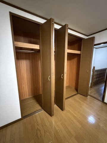 ハイツ森本の収納