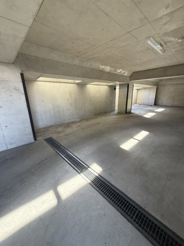 クラージュ大手の駐車場