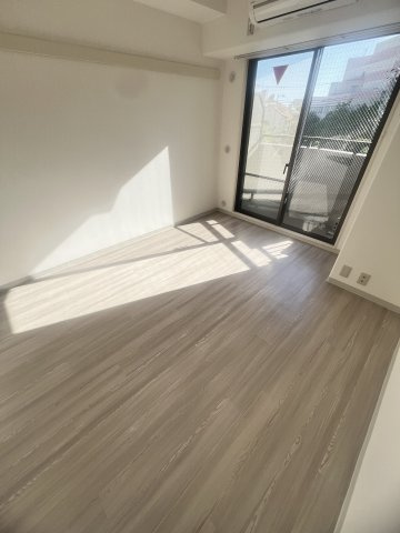 アージュ・リベルテ本山の寝室