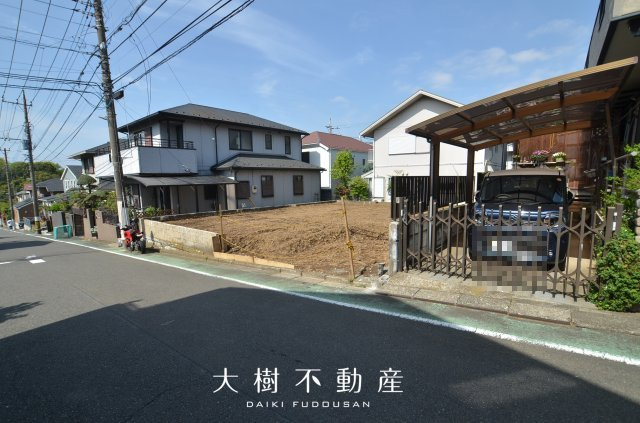 【前面道路含む現地写真】 | 海老名市国分寺台５丁目　売地　全１区画【仲介手数料無料】