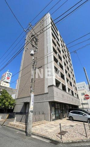 ウェルカーサ横浜関内の外観