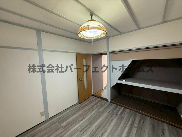 楠根南町テラスハウス　賃貸の洋室|スタンダードな洋室です
