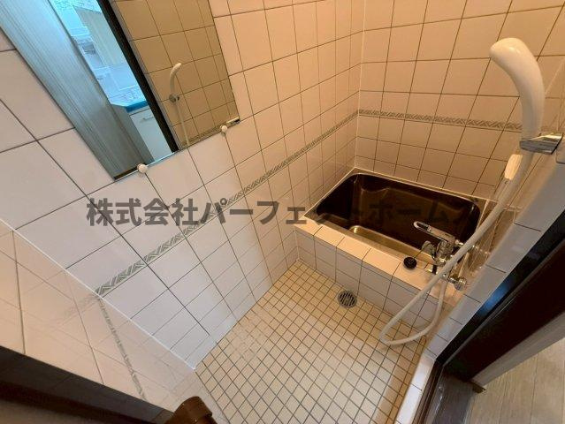 楠根南町テラスハウス　賃貸の浴室|日々の暮らしに欠かせないお風呂です