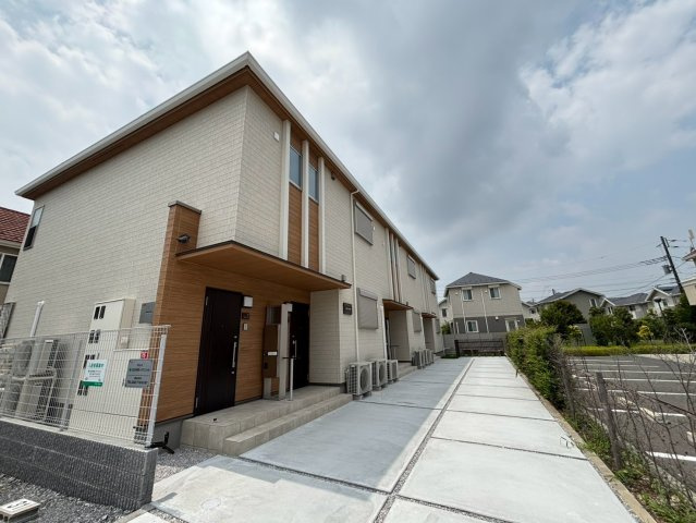 府中市栄町２丁目のアパートの外観パース