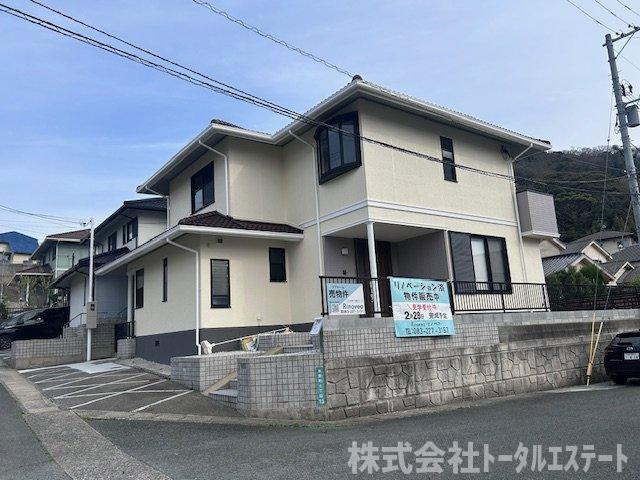 熊野町3丁目13-46の前面道路含む現地写真