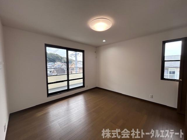 熊野町3丁目13-46の洋室