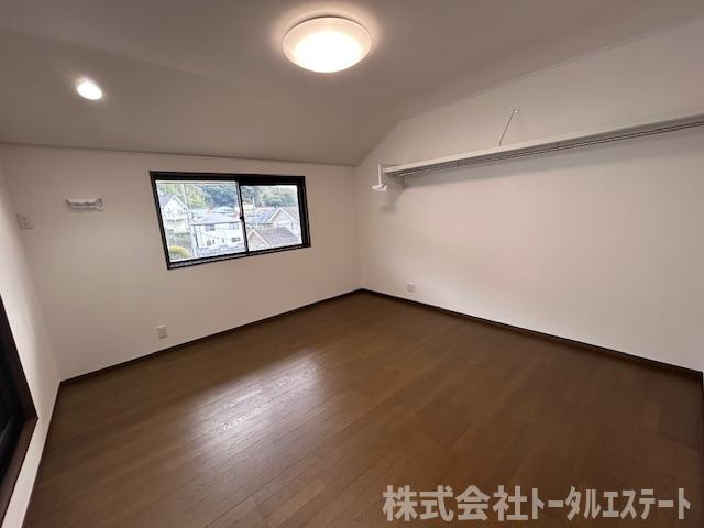熊野町3丁目13-46の洋室