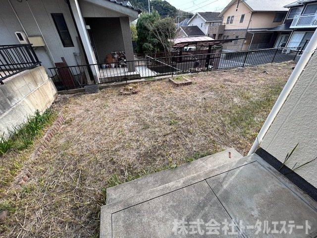 熊野町3丁目13-46の庭