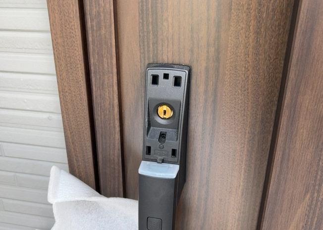 【防犯設備】 | 当然のことではありますが、オートロックやセンサーライト、ホームセキュリティーなどの防犯設備があれば、小さいお子様がいるご家庭も安心ですよね！まず物件購入の際は、防犯設備もチェックするようにしましょう。