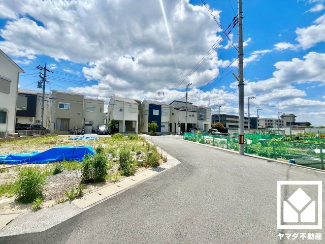 伏見区羽束師古川町　10号地の前面道路含む現地写真|5月9日　現地写真更新