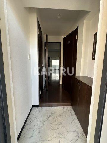 ハイフェンス京橋の玄関